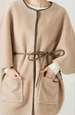 Spick & Span【SMUK(スムーク)】 ボアポンチョ ベージュ