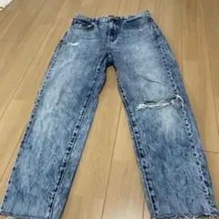 美品❤️UNIQLO ユニクロ　 ダメージ加工ライトブルーデニムパンツ