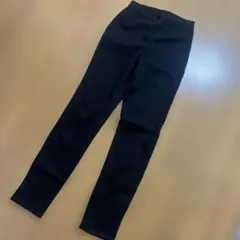 パンツ　ズボン　黒スリムフィットパンツ GU Mサイズ　ゴムウエスト　ブラック