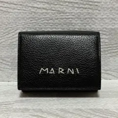 未使用MARNIマルニ パテントレザー二つ折り財布 ドット ブラック 箱 