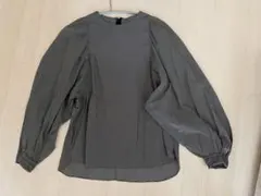 ドレストリア　パフスリーブブラウスのサムネイル