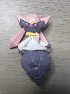 ポケモン　ディアンシー　フィギュア