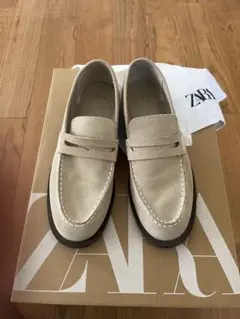 【美品】ZARA ベージュ スエード ローファー【38】