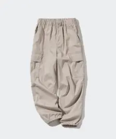ユニクロ　パラシュートカーゴパンツ　サイズ１２０　ベージュ②のサムネイル
