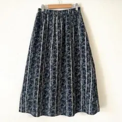 INDIVI ロングフレアスカート 36 美品のサムネイル