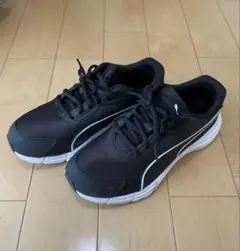 PUMA SOFTFOAM+ スニーカー ブラック 23.5cm