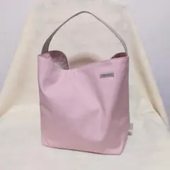 Item thumbnail for item b392c044-9d42-44dd-a9f4-6501ad3f0898