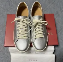 REGAL レザー スニーカー シルバー 23.5㎝のサムネイル