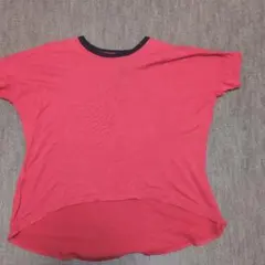 あちゃちゅむ　ムチャチャ赤 ドロップショルダー Tシャツ Mのサムネイル