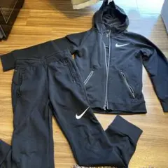☆ナイキ☆NIKE☆ジャージ上下セット☆☆120㎝〜130cm☆ブラック☆黒