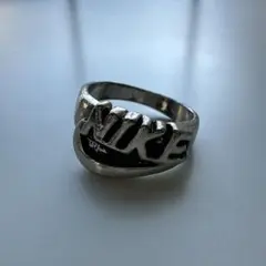 Item thumbnail for item 5ae129b3-b11a-4e53-801d-0a1dfb8579ae