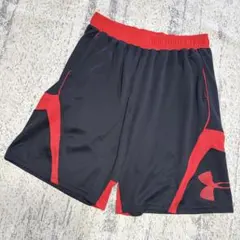 アンダーアーマー　UNDER ARMOUR　ハーフパンツ　ショートパンツ　L