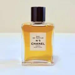 新品　CHANEL シャネル　N°5 オードパルファム 香水　30ml