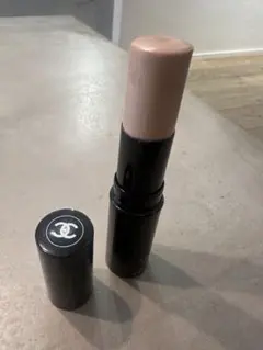 CHANEL ボーム エサンシエル スカルプティング フェイスカラーのサムネイル