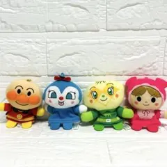 4点セット❤️ アンパンマン　キーホルダー　ぬいぐるみ　マスコット　指人形