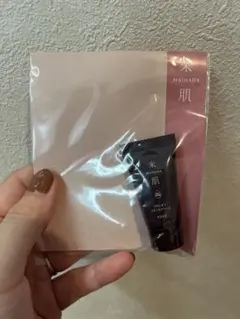 Item thumbnail for item c75fa7df-b84c-4352-bd10-0010841b6425