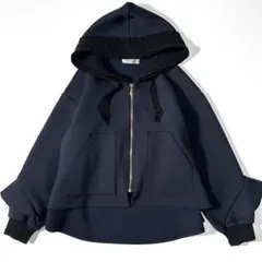 ボンディングパーカー