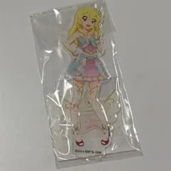 星宮いちご　アイカツ　ねらわれた魔法のアイカツカード　アクリルスタンド
