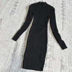 DAZY　シーイン　ハイネックリブニットミニワンピース　背中あき　M　ブラック