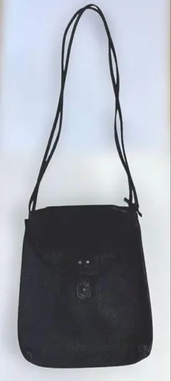 Y,s 初期のオールレザー ショルダーバッグ