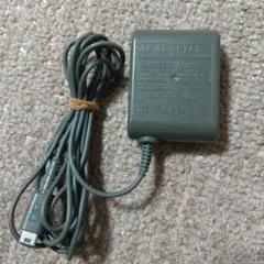 任天堂 純正 DS lite ACアダプター USG―002 充電器