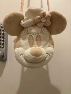 ミニーマウス ポシェット　ウィンター