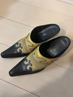 MIU MIU ウエスタン調 ポインテッドトゥ ミュール　37のサムネイル