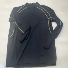 ハイネック シャツ