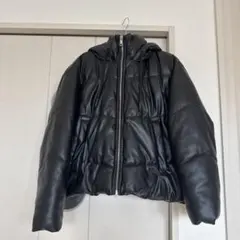 ZARA 黒 フード付きダウンジャケット