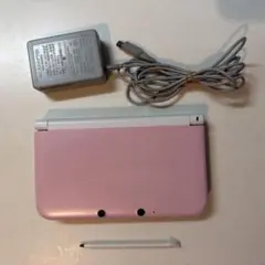 NINTENDO 3DS LL ピンク　ホワイト　本体　充電器