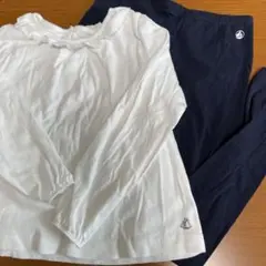 PETIT BATEAU 白いトップス116と紺色レギンス128のセット