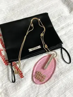 miu miu ネックレスのサムネイル