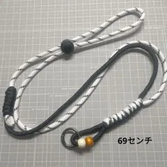【ハンドメイド】スマホショルダーストラップ黒白