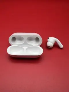 AirPods 片方と充電ケース