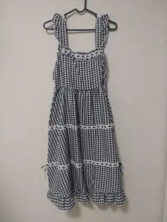 ギンガムチェック ジャンパースカート フリル付き ロリータ しまむら 皆方由衣