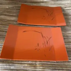 漆塗装　天然木　トレー　盆　皿　朱色　2枚