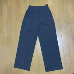 ユニクロ タックワイドパンツ ダークグレー グレー ストレートパンツ スラックス