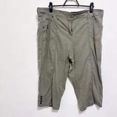 ハーフパンツ 【20W】カーキ カジュアルパンツ 大きめサイズ 大人女子 細見え