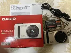 CASIO EXILIM EX-ZR300 本体 デジカメ
