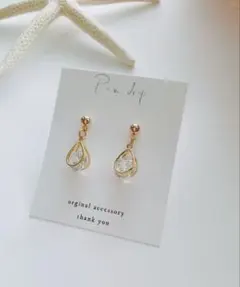 【再販13】クリスタルドロップピアス/イヤリング　ジルコニア　国産　結婚式