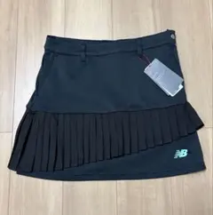 【new balance golf】黒アシンメトリーフリルスカート(新品未使用)のサムネイル