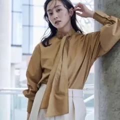 UNITED ARROWS スタンド イレギュラータック ブラウス 洗える - メルカリ