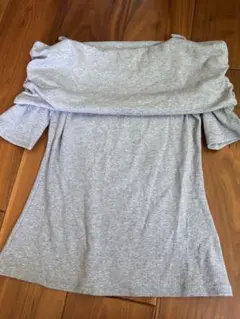【未着用】Re:EDIT オフショルダー グレー 半袖Tシャツのサムネイル