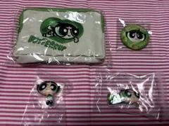 ★新品★パワーパフガールズバターカップ４点★ 刺繍ポーチ刺繍缶バッジはさむんです