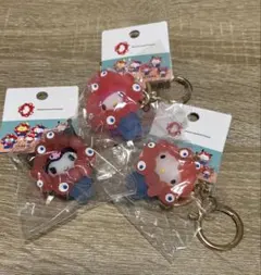 ミャクミャク　サンリオ　なりきり立体クリアキーホルダー　キティ　クロミ　マイメロ