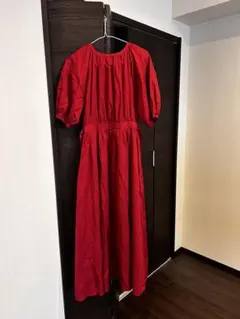 リランドチュール　バックシャンワンピース　リボン　ロング丈 赤 新品タグ付き