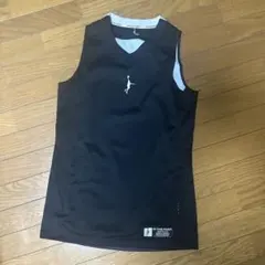 インザペイント　バスケ　タンクトップのサムネイル