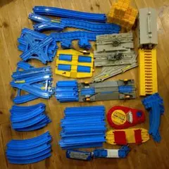 プラレール　大量　まとめ売り　車両おまけ付き