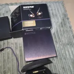 SHURE SE535 有線イヤホン 美品 BlueFlame付属のサムネイル