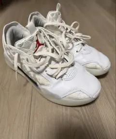 NIKE AIR JORDAN39
